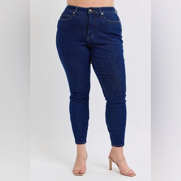 Judy Blue Full Size Mid Rise Tummy Control Classic Skinny Jeans Plus Size